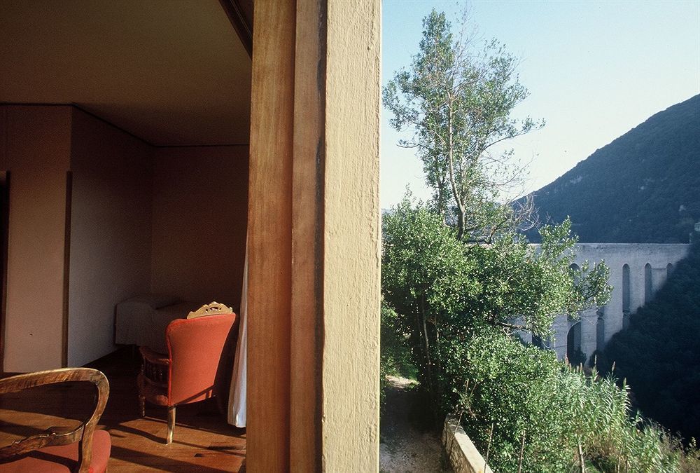 Hotel Gattapone Spoleto Exterior foto