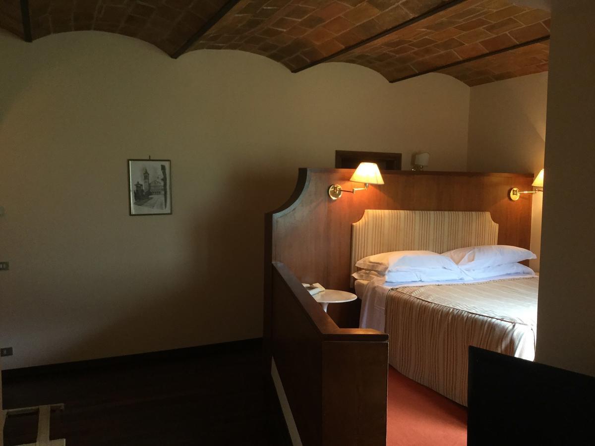 Hotel Gattapone Spoleto Exterior foto