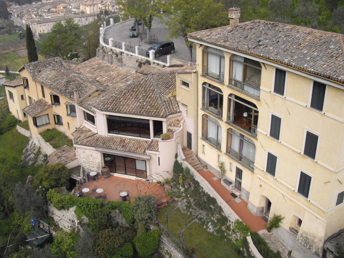 Hotel Gattapone Spoleto Exterior foto