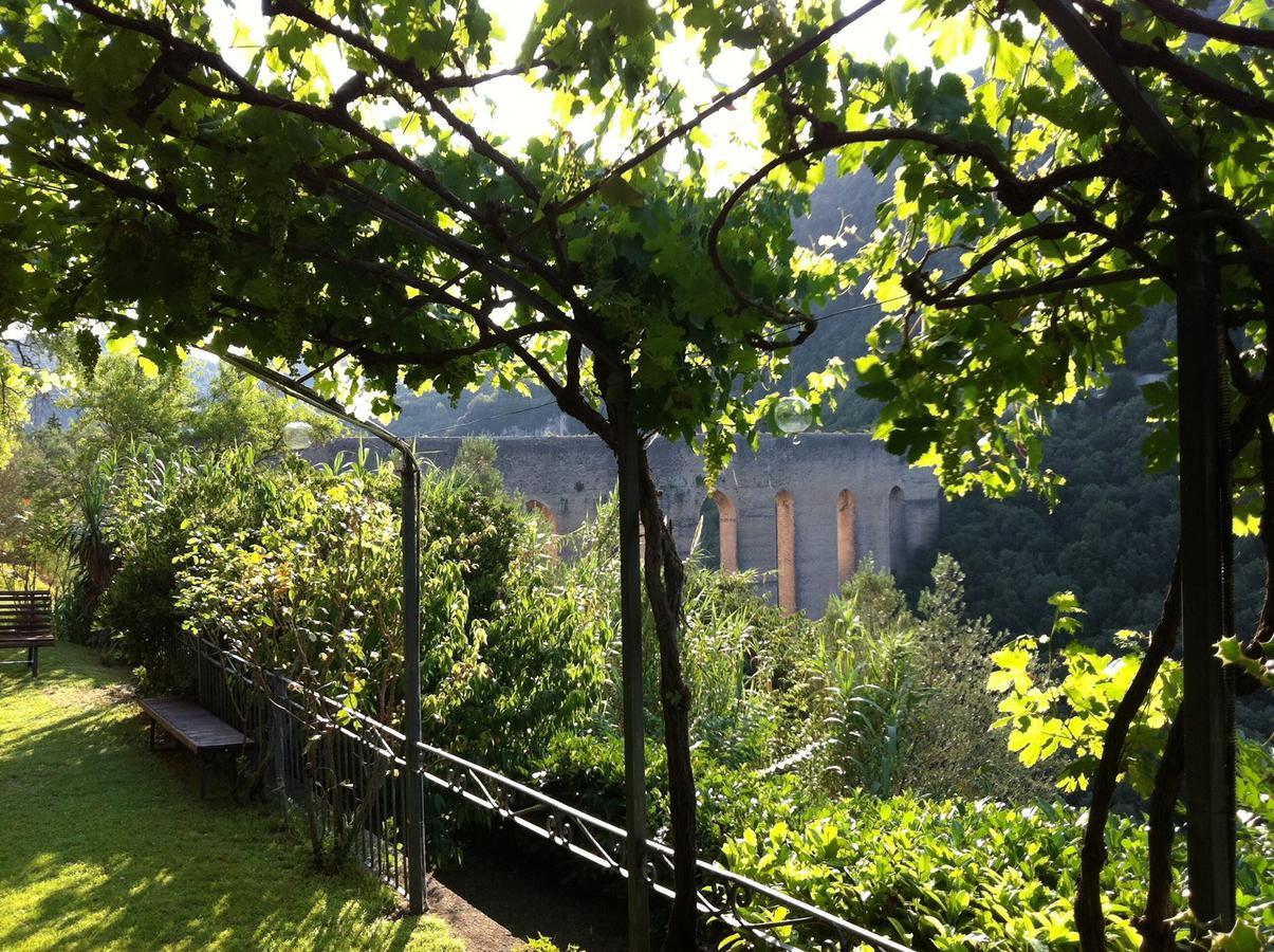 Hotel Gattapone Spoleto Exterior foto